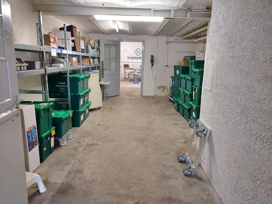 60m² commerciale