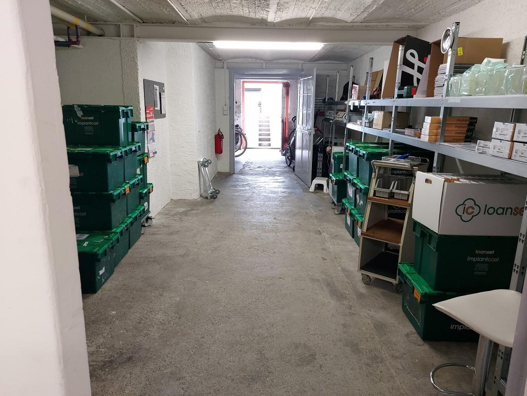 60m² commerciale
