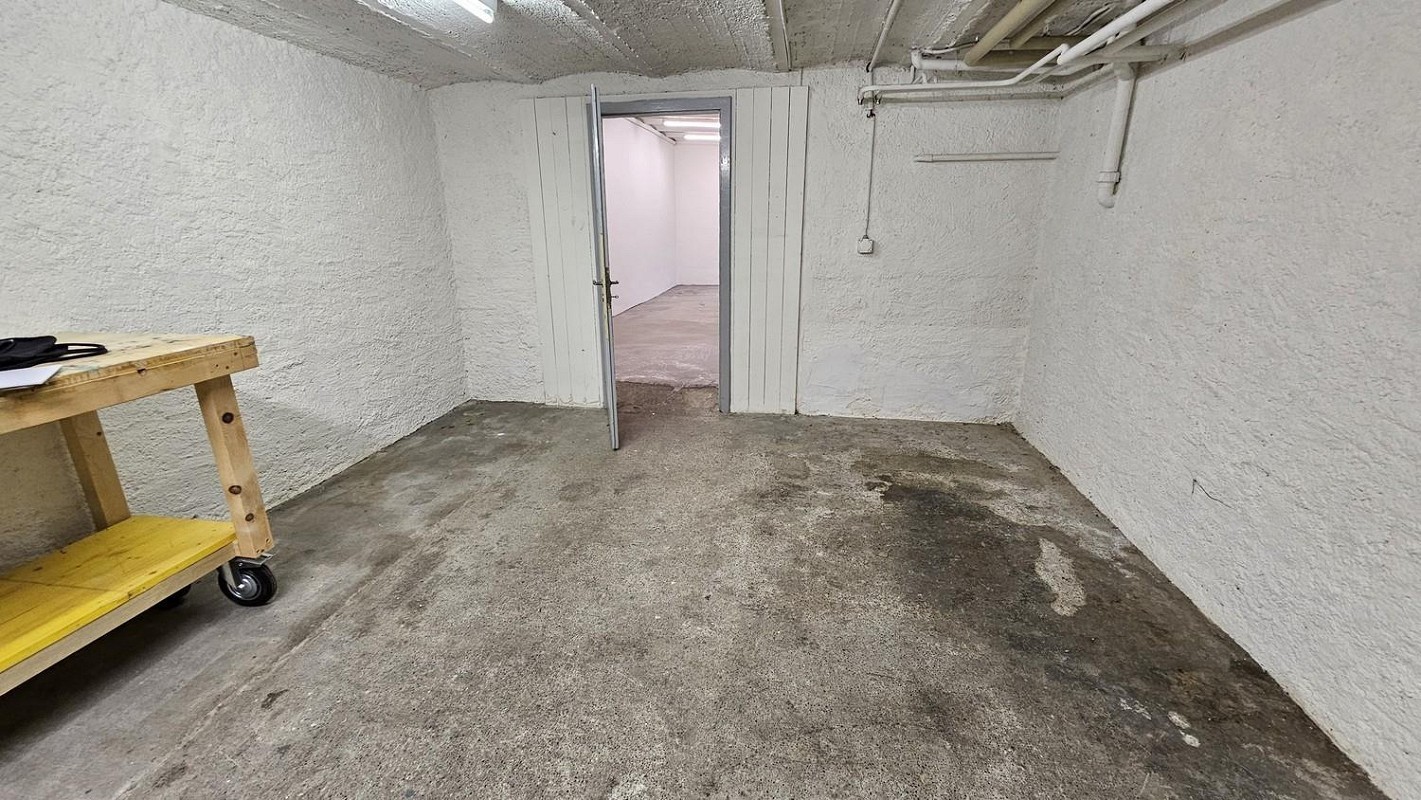 60m² commerciale