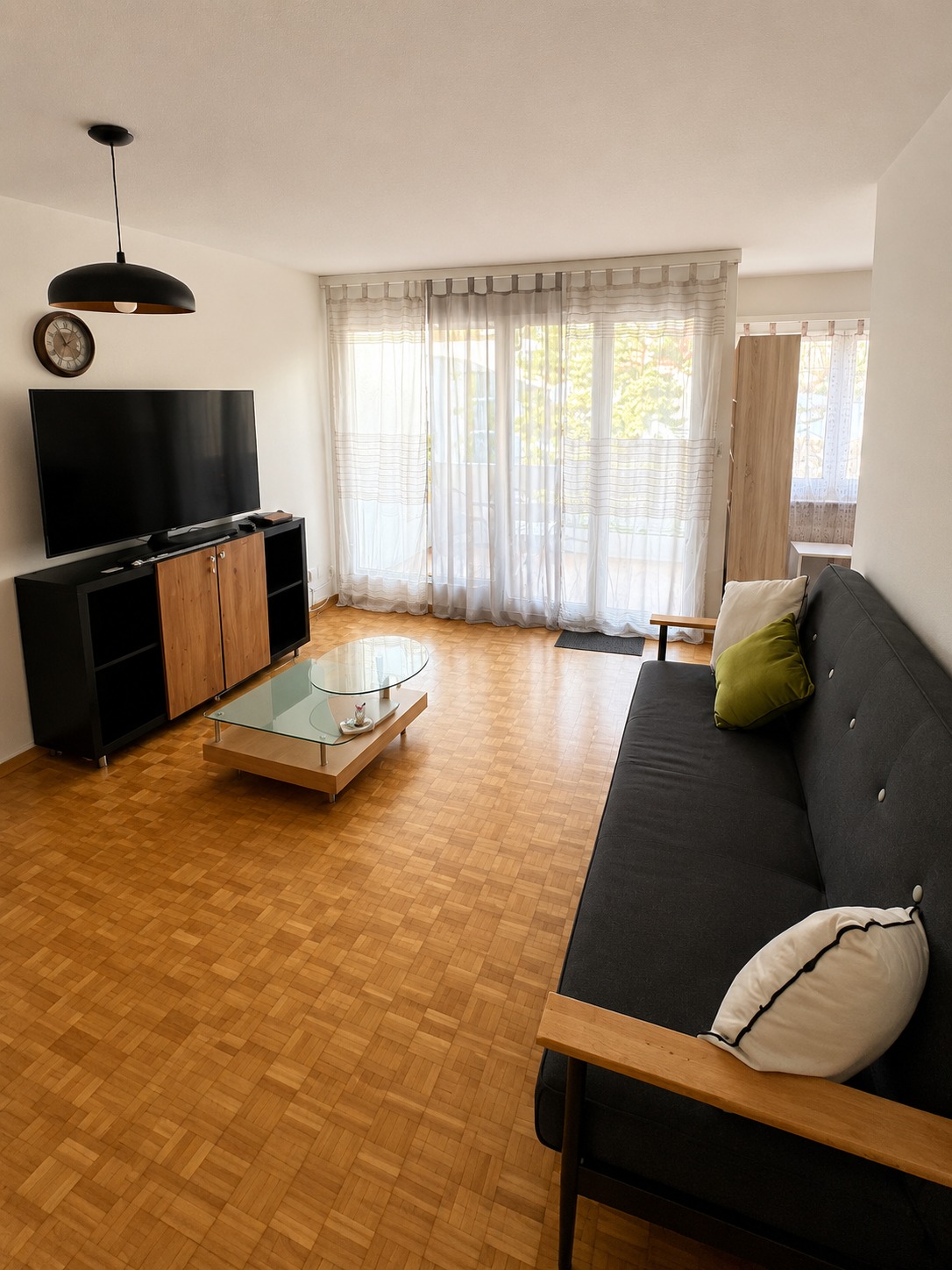 2 ½ Zimmer möblierte Wohnung, Foto 2 von 10