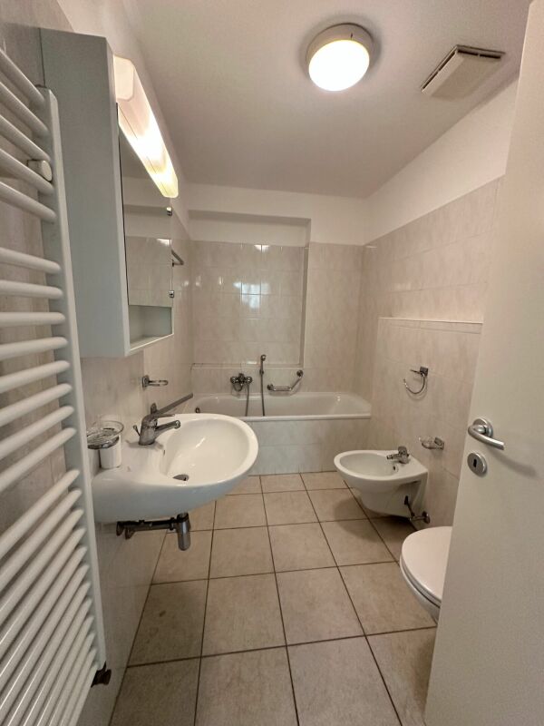 3 rooms apartment (5)