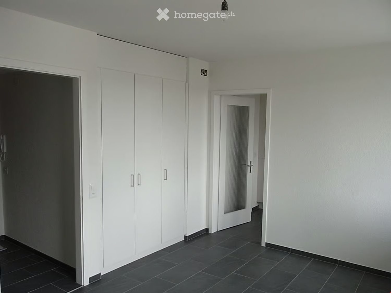 1 room apartment, Foto 3 von 5