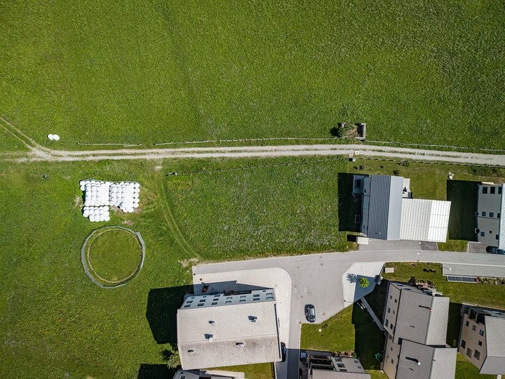 1771m² building land