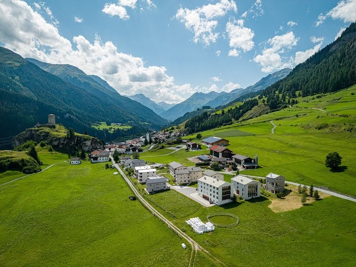 1771m² building land