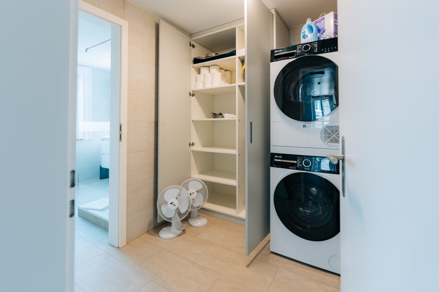 Möblierte 4 ½ Zimmer Wohnung, Foto 5 von 10