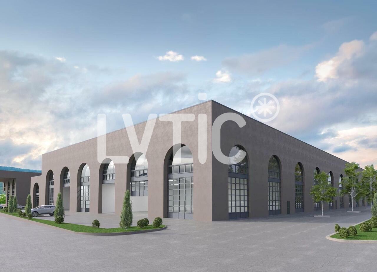 6500m² Industrieobjekt, Foto 1 von 5