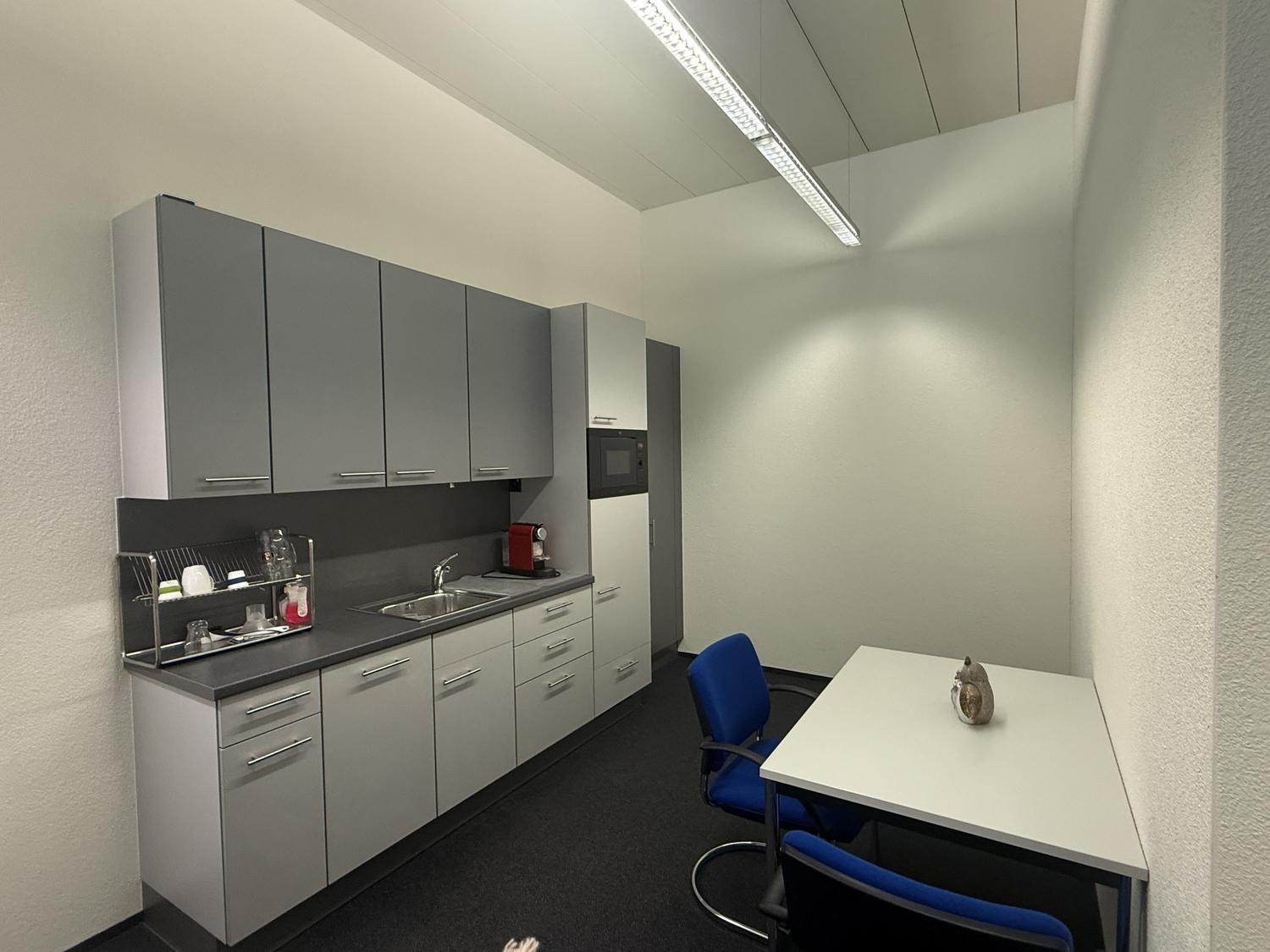 50m² office