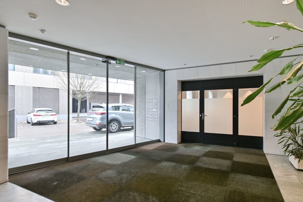 100m² bureau
