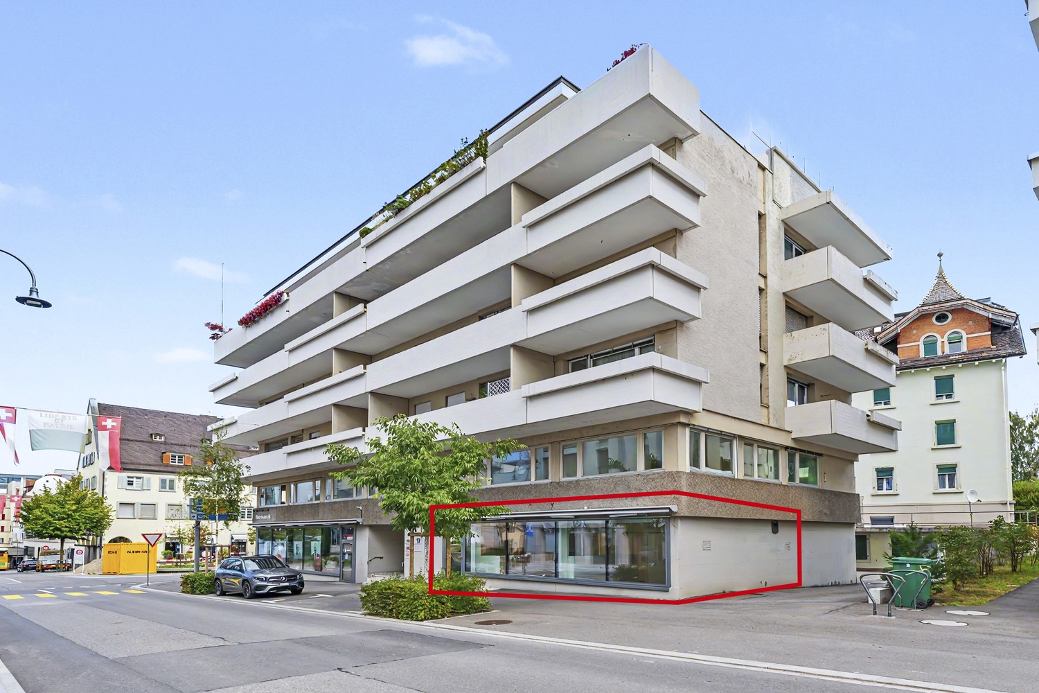 78m² commercial