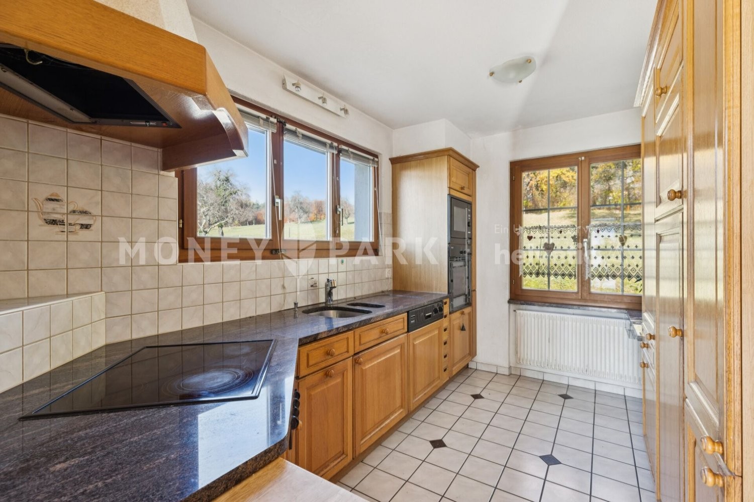 6 rooms single house
