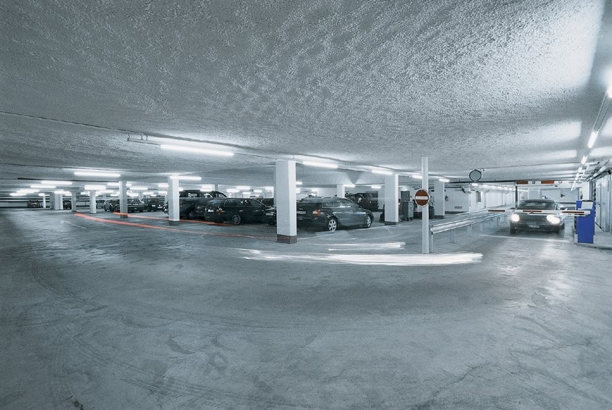 Underground slot