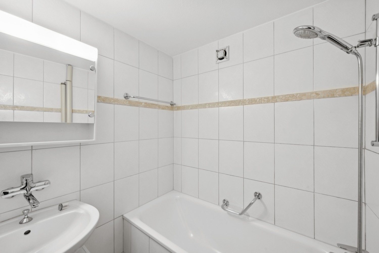 3 rooms apartment