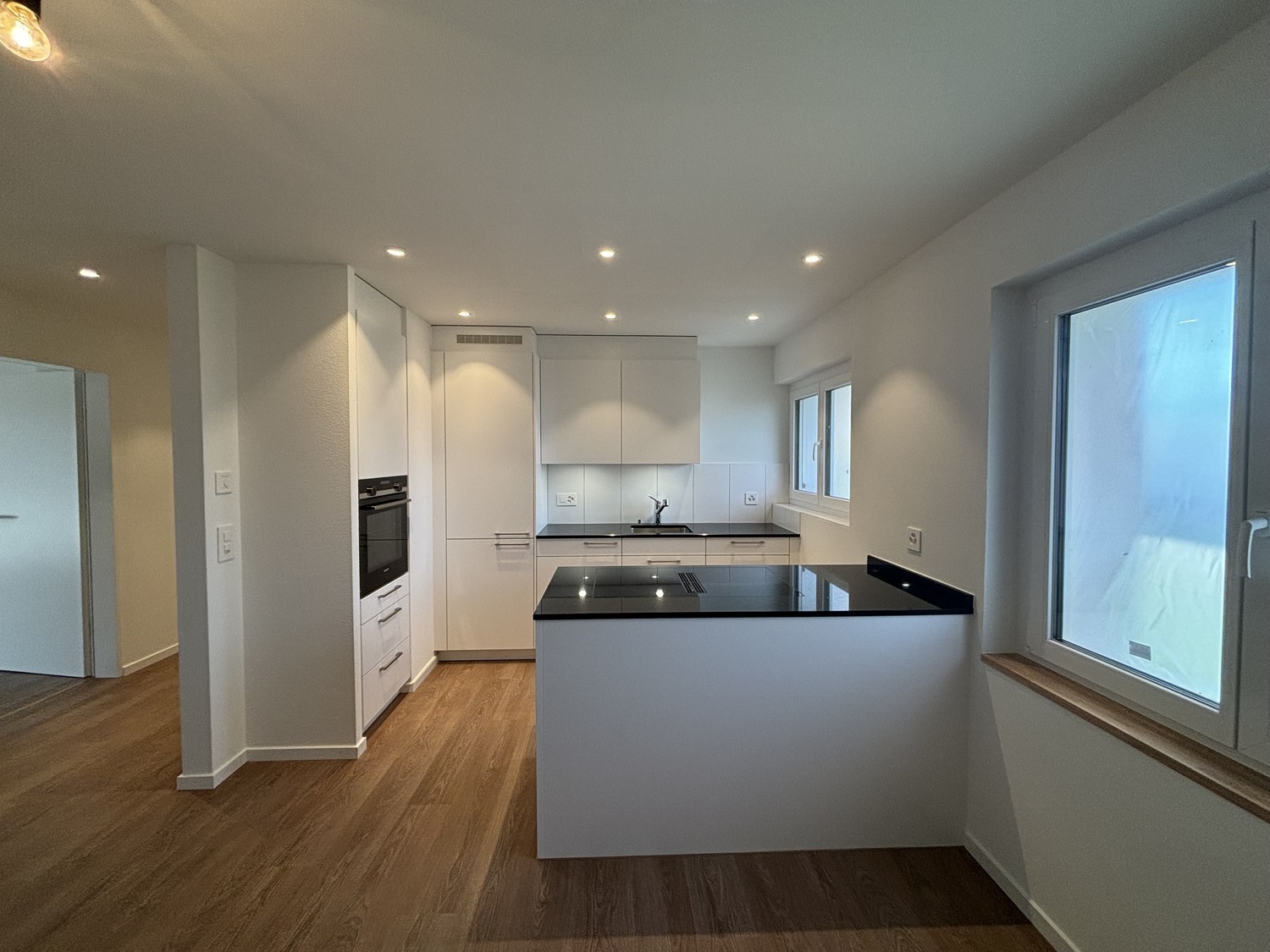3 rooms apartment, Foto 1 von 7