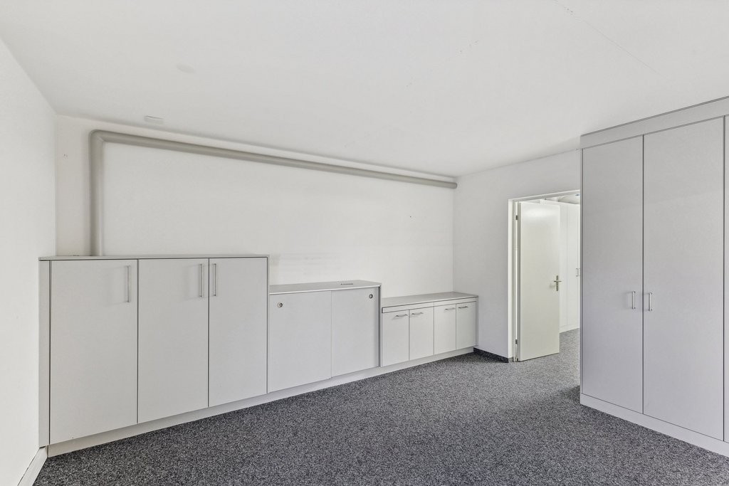 136m² commercial, Foto 7 von 10