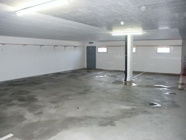 Place de parc souterrain