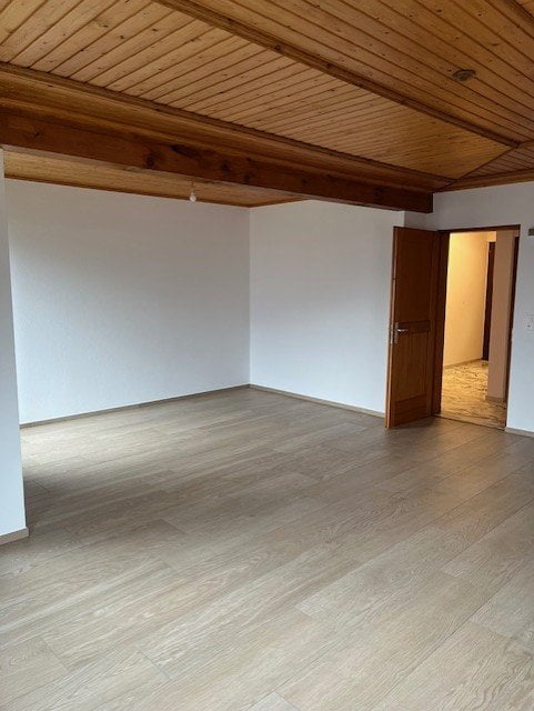 6 rooms apartment (7)