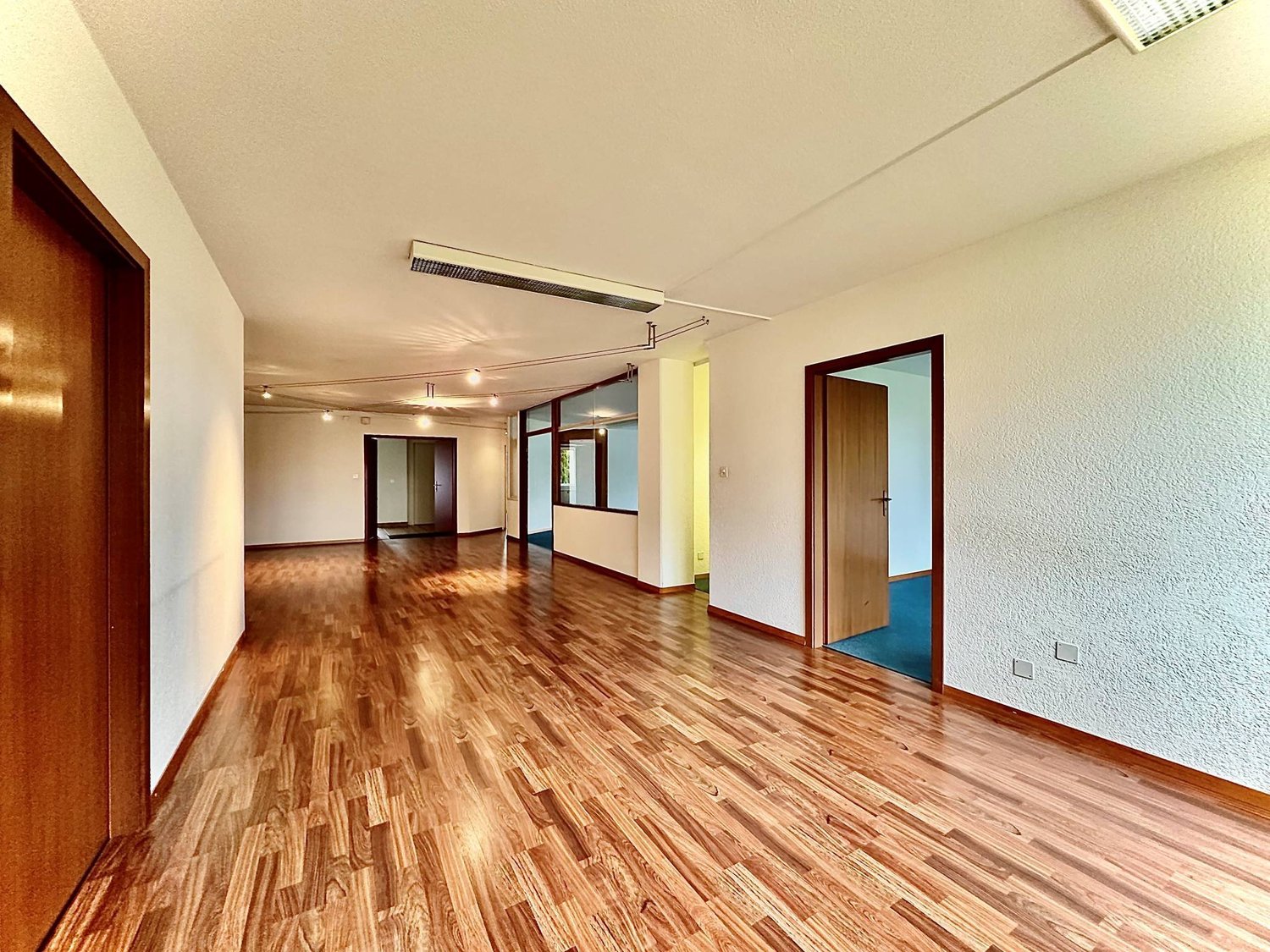 186m² Büro