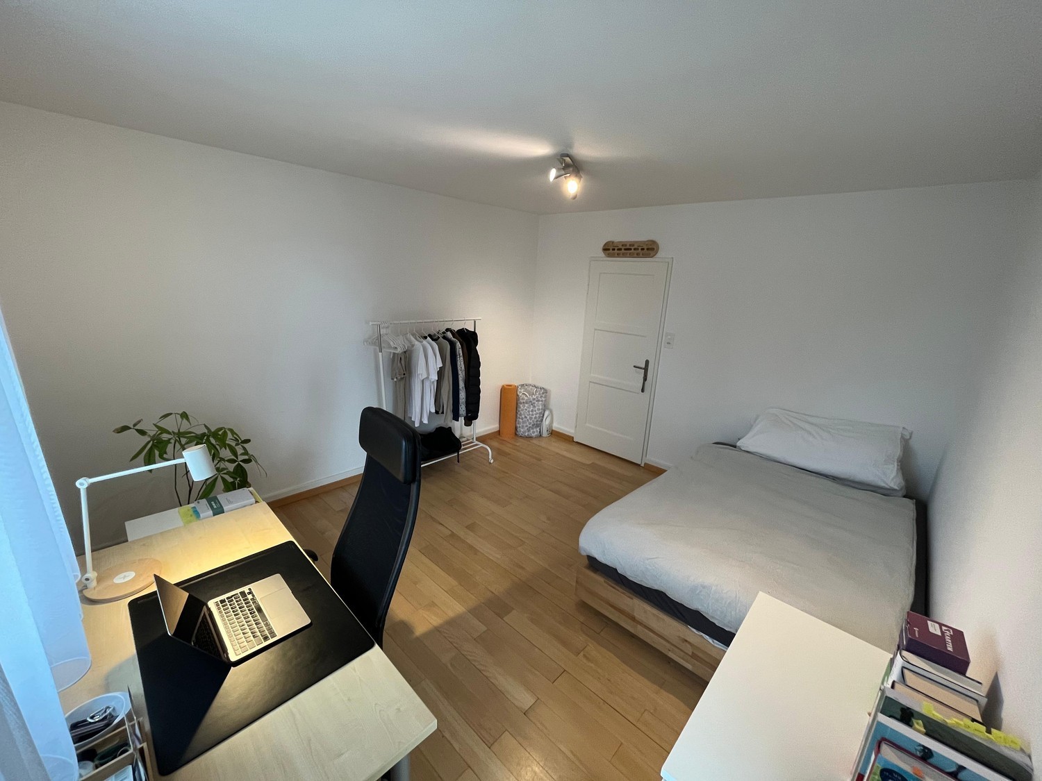 Room in a shared flat, Foto 1 von 7