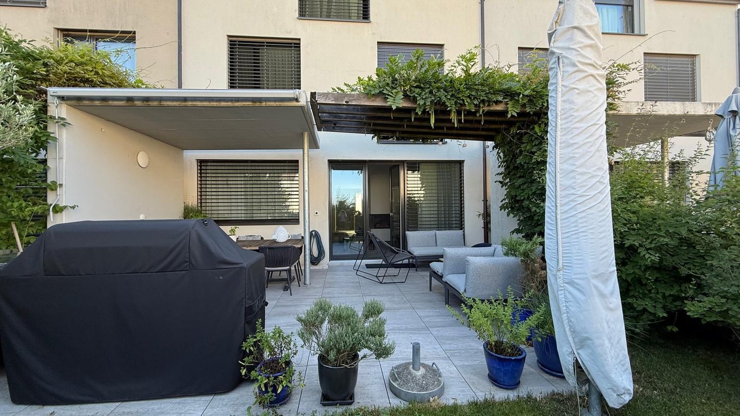 5 ½ rooms row house, Foto 1 von 10
