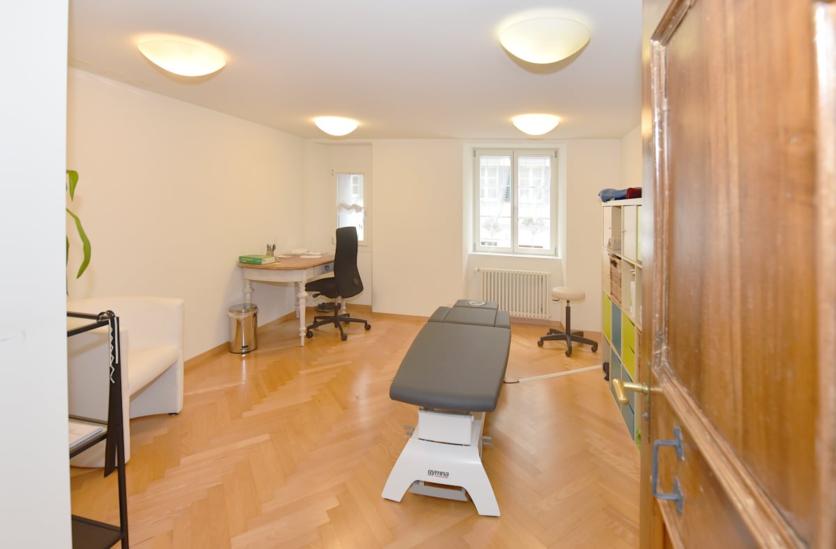 64m² practice