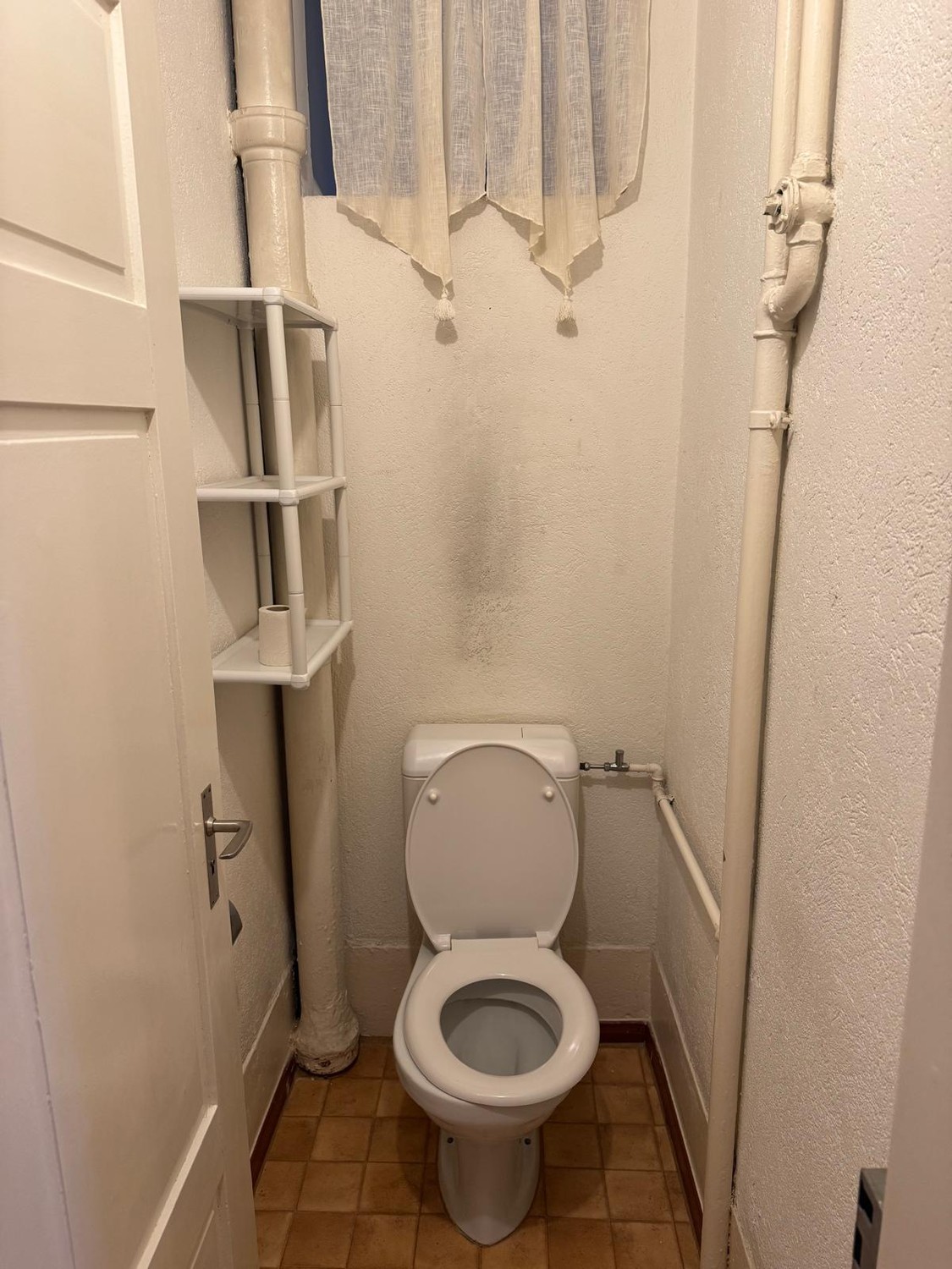 Room in a shared flat, Foto 8 von 8
