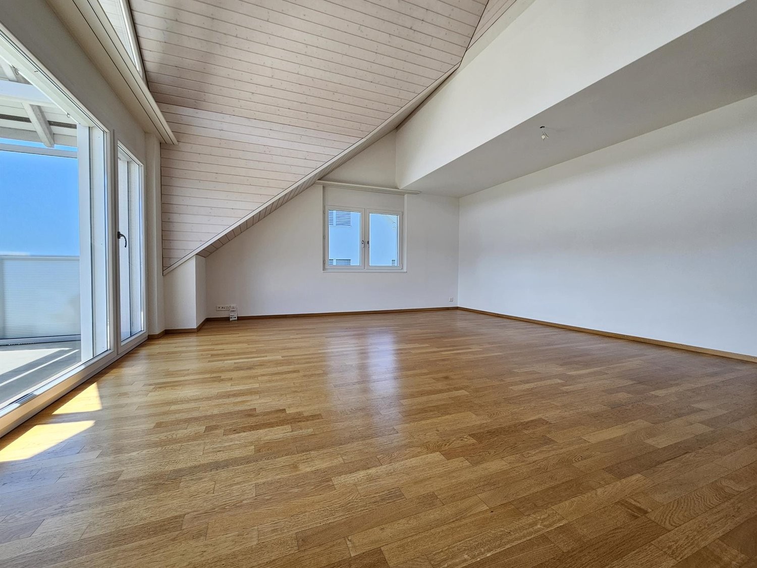 Appartement en attique de 5 ½ pièces