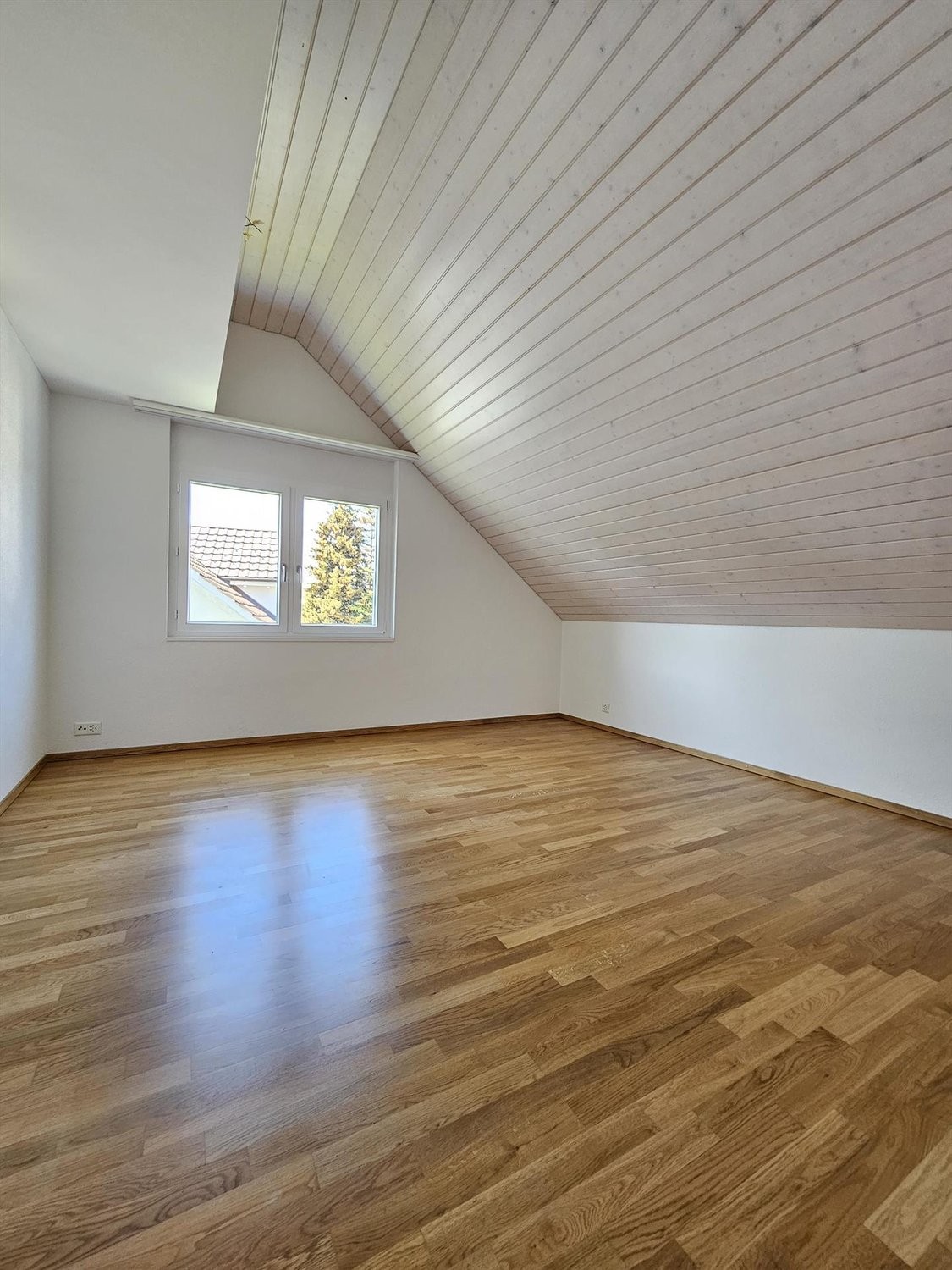 Appartement en attique de 5 ½ pièces