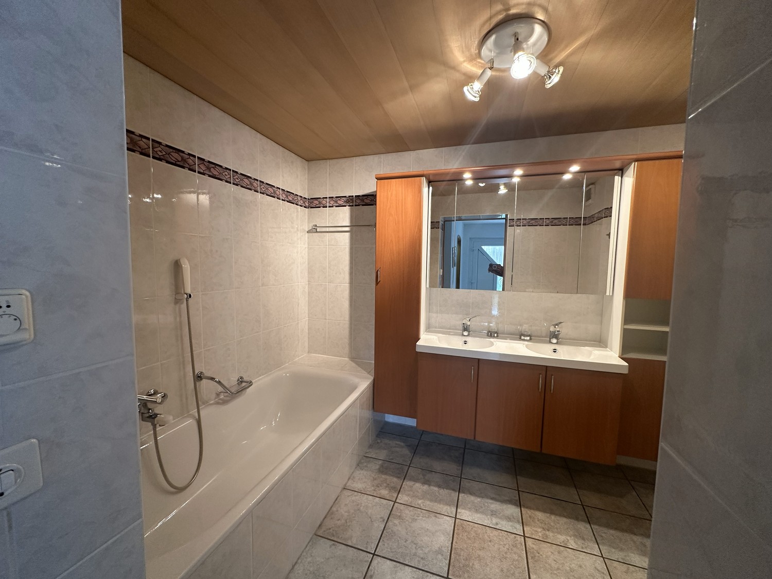 3 ½ Zimmer-Wohnung, Foto 3 von 7