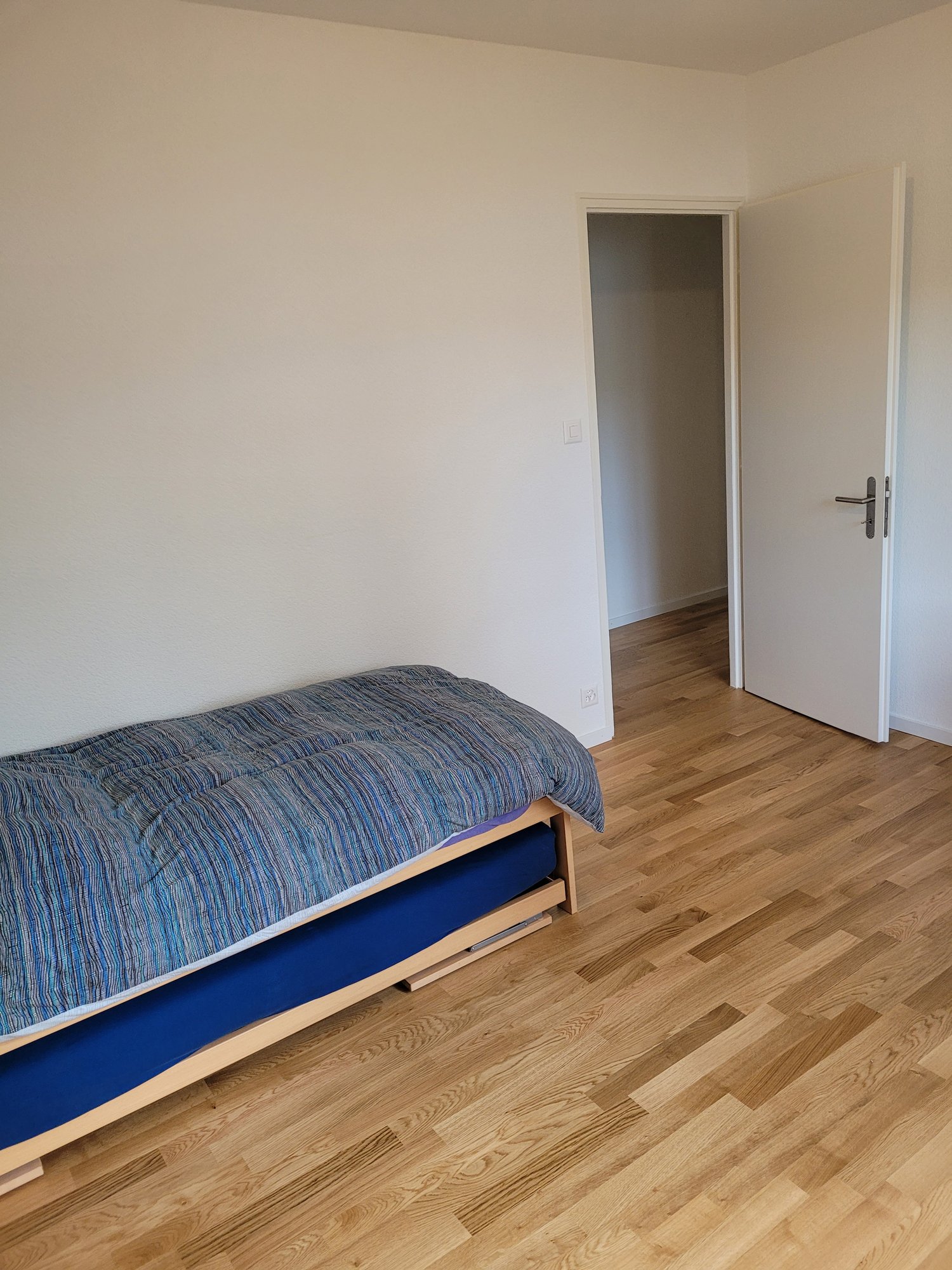 Zimmer in einer Wohngemeinschaft, Foto 2 von 10