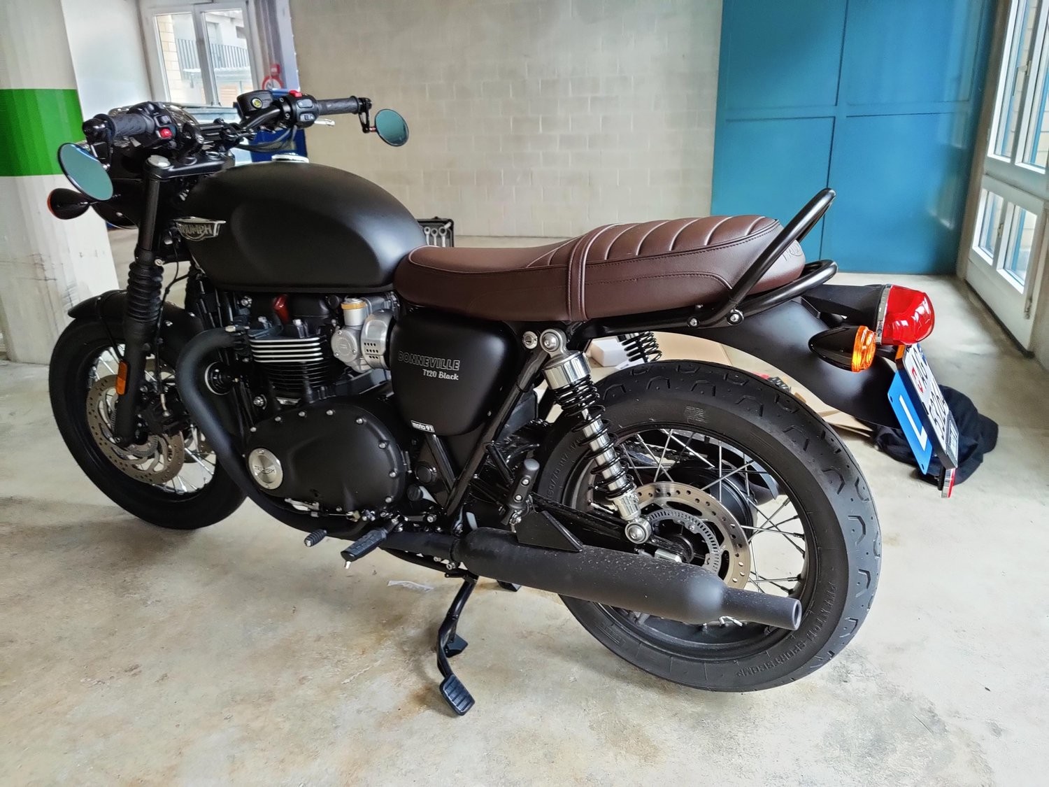 Place de moto

Nous louons immédiatement ou à convenir, à la Halbartenstrasse 1 + 3 à Wettingen, une place de moto pour CHF 30.00.

Intéressé ? Alors contactez-nous.