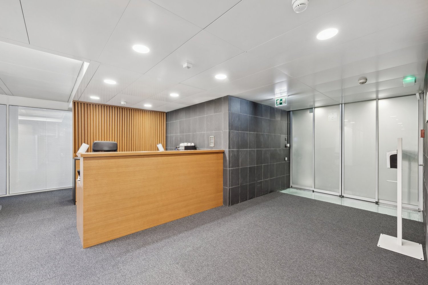 940m² office, Foto 6 von 9
