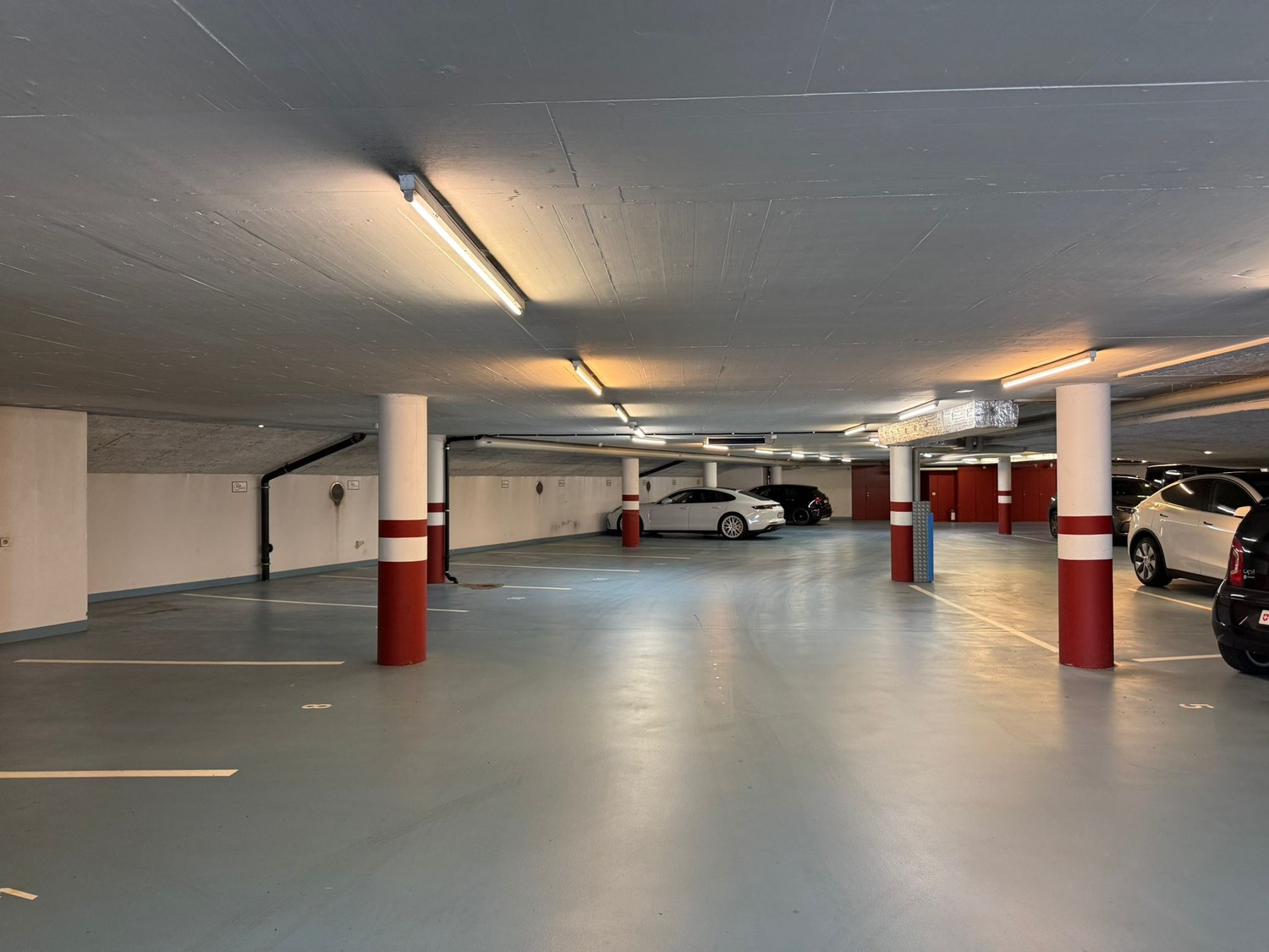 Underground slot, Foto 1 von 3