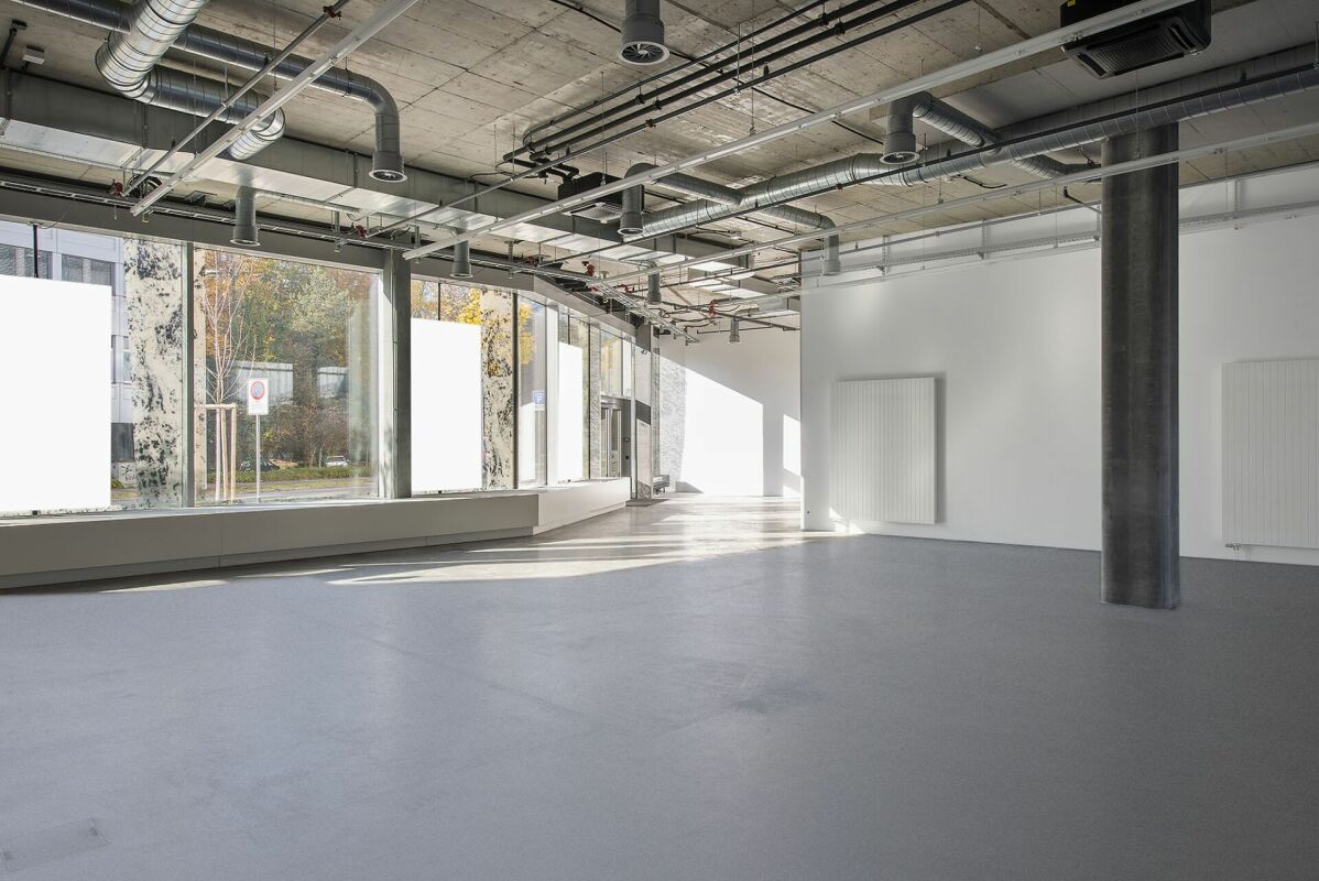 622m² shop, Foto 6 von 10