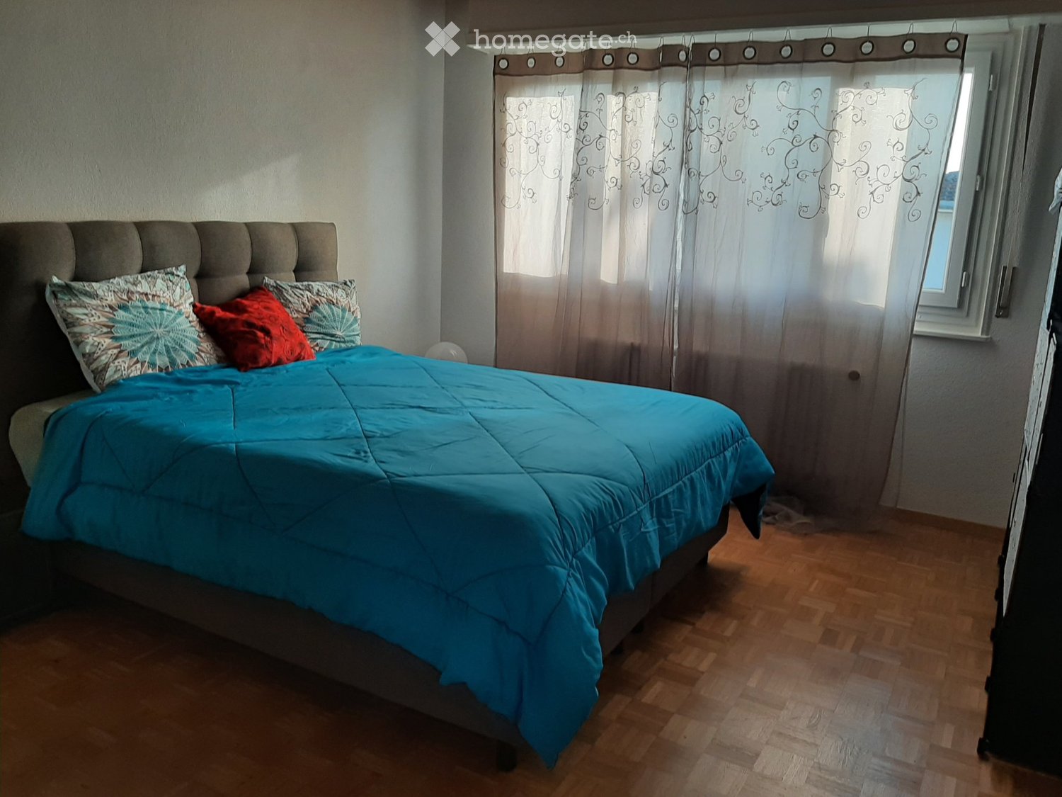 1 room single room