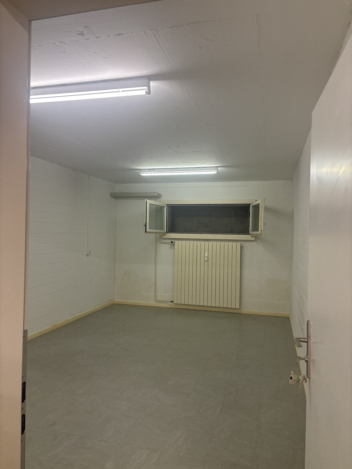 20m² office