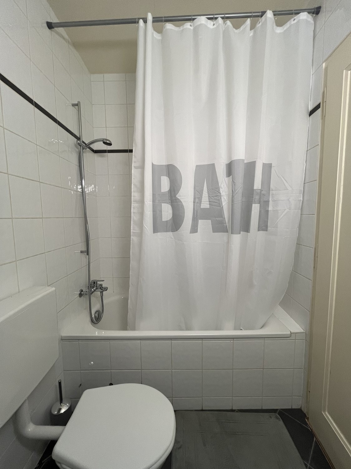 2 Zimmer möblierte Wohnung, Foto 7 von 8