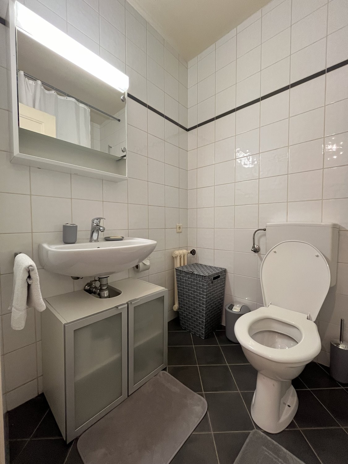 2 Zimmer möblierte Wohnung, Foto 6 von 8