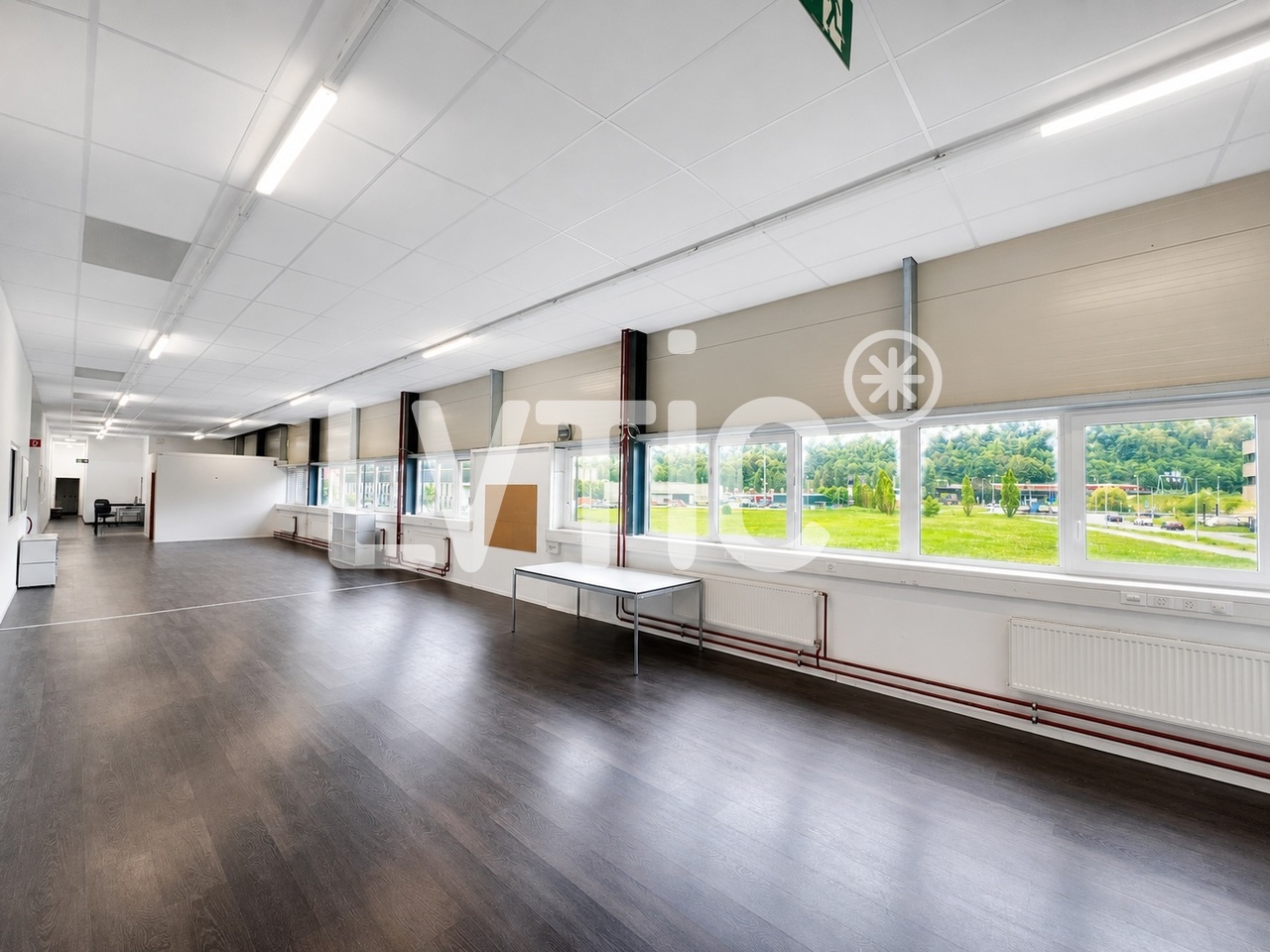 2250m² Industrieobjekt, Foto 10 von 10