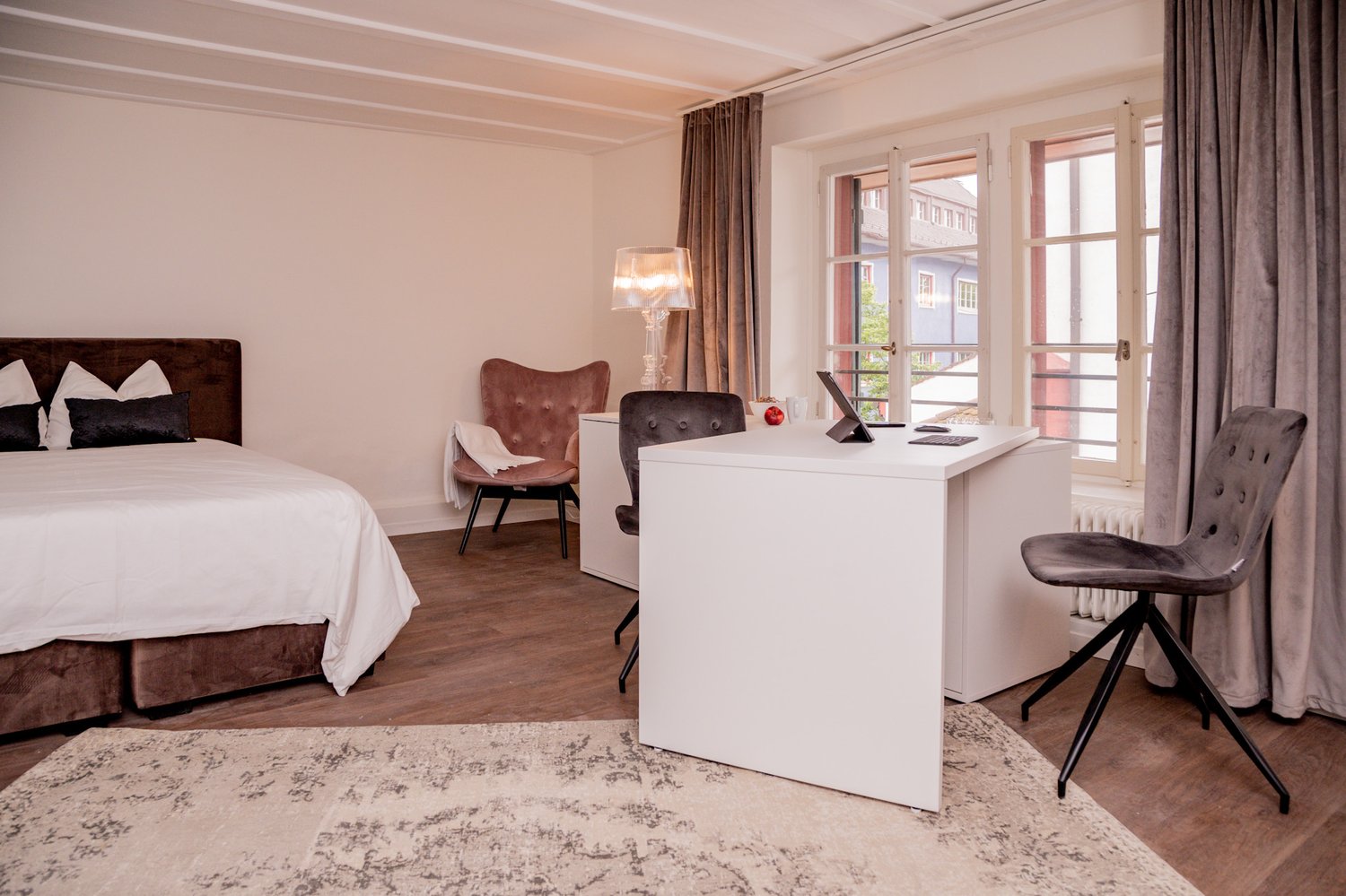 1 room furnished flat, Foto 3 von 10