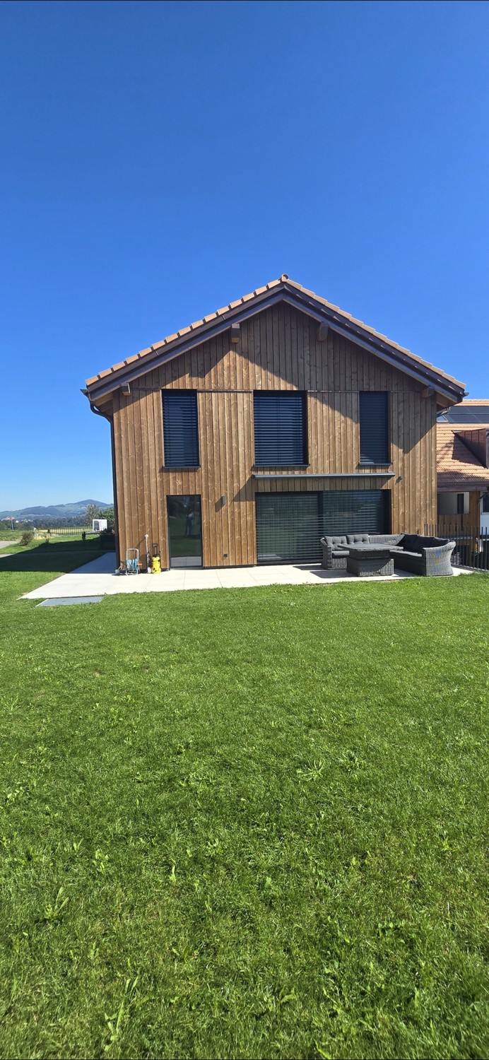 5 ½ Zimmer Einfamilienhaus, Foto 2 von 10