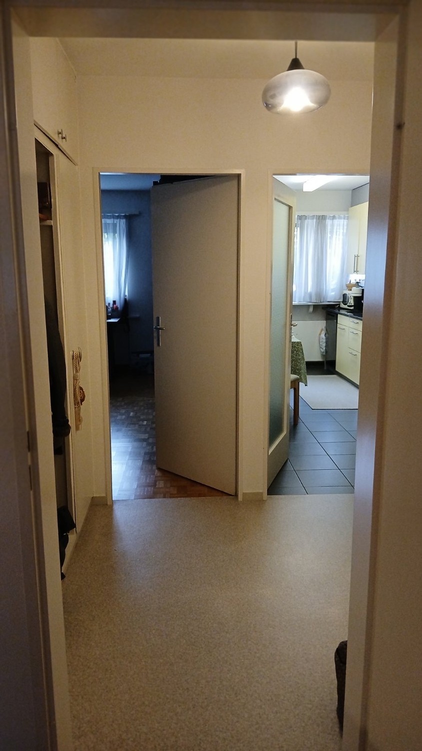 2 ½ rooms apartment, Foto 2 von 8
