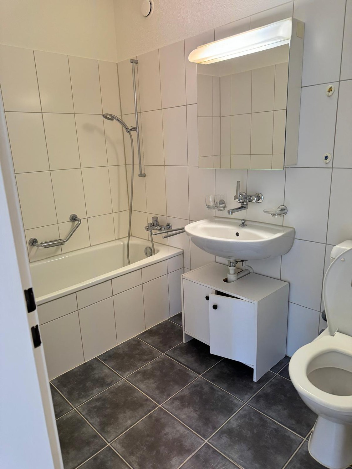 1-Zimmer-Wohnung, Foto 3 von 8
