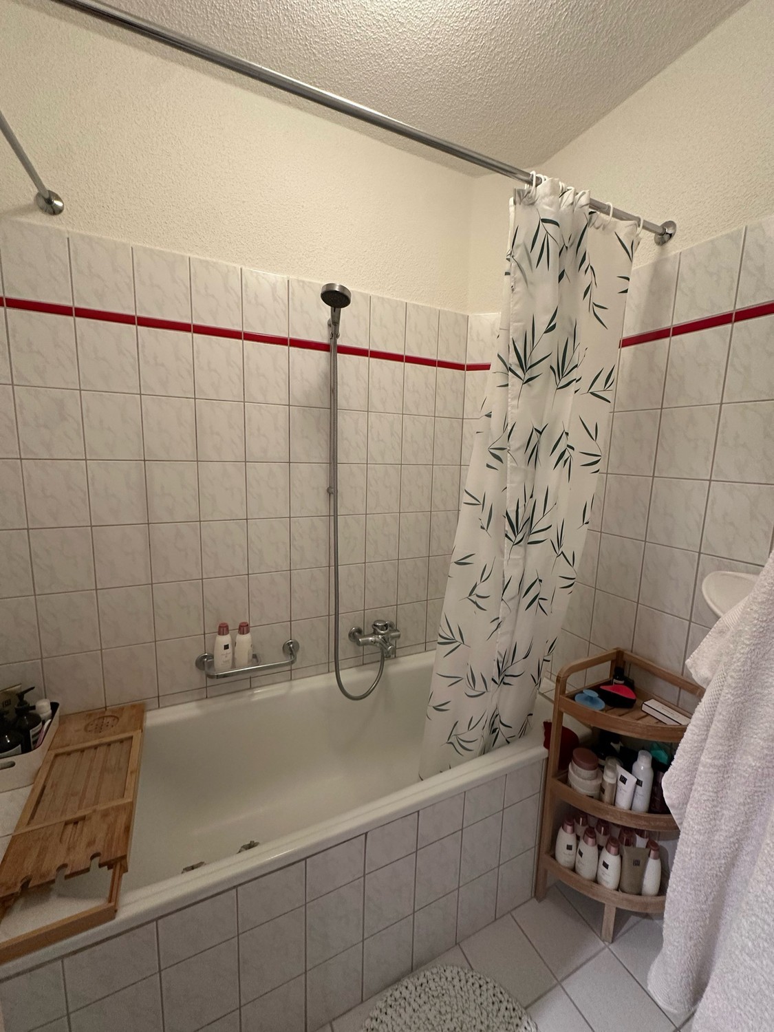 Chambre dans un appartement partagé