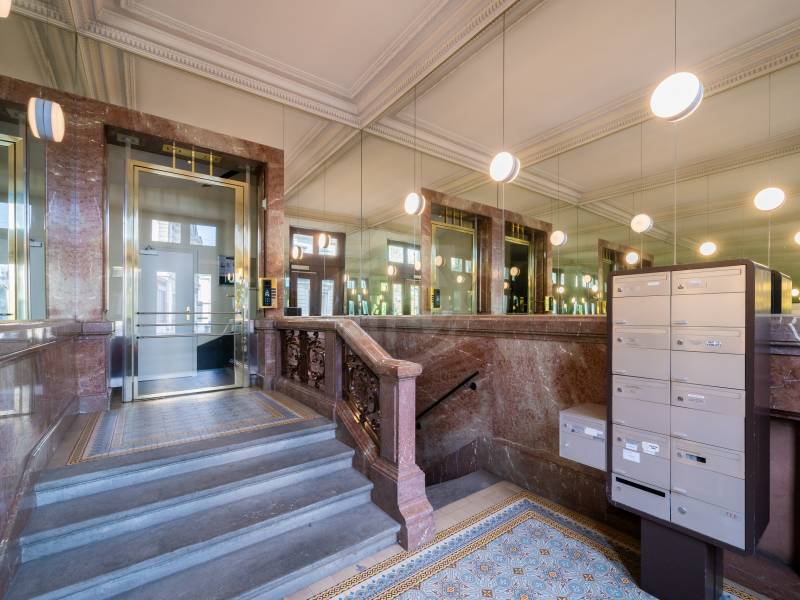 76m² Büro, Foto 1 von 8