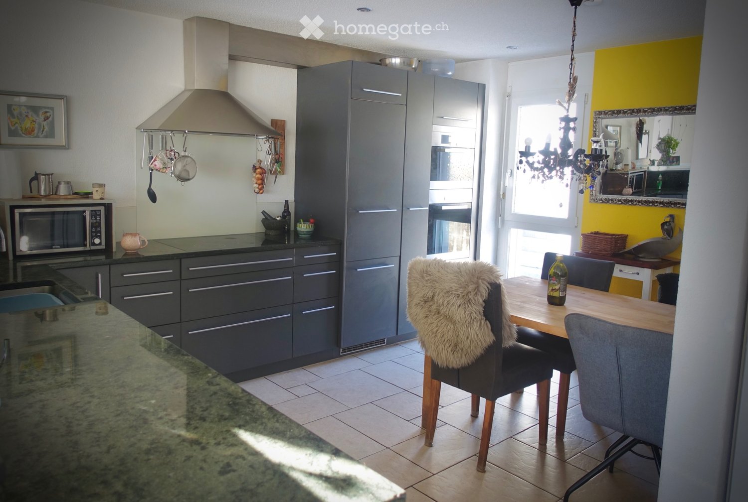 1 room single room