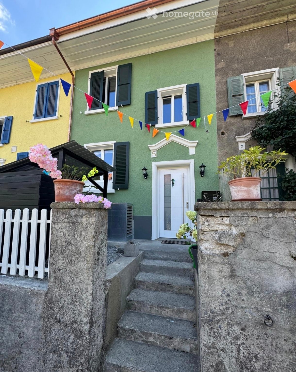 4 rooms single house