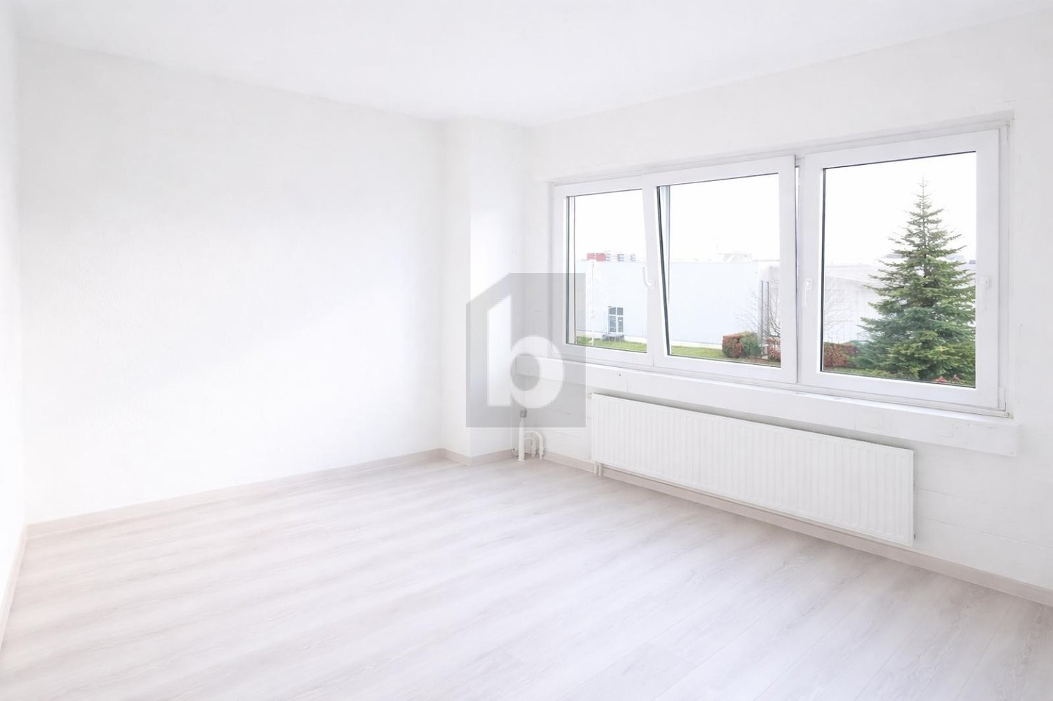 18m² office