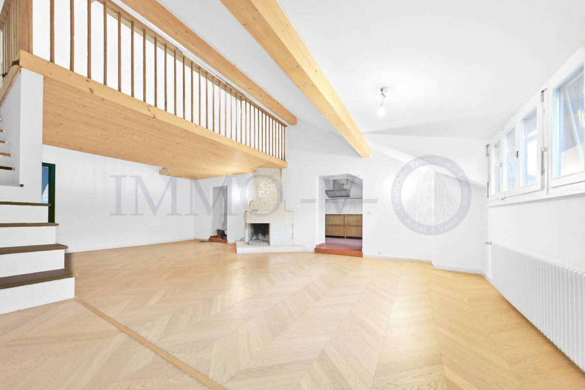 6 Zimmer Attikawohnung, Foto 2 von 10