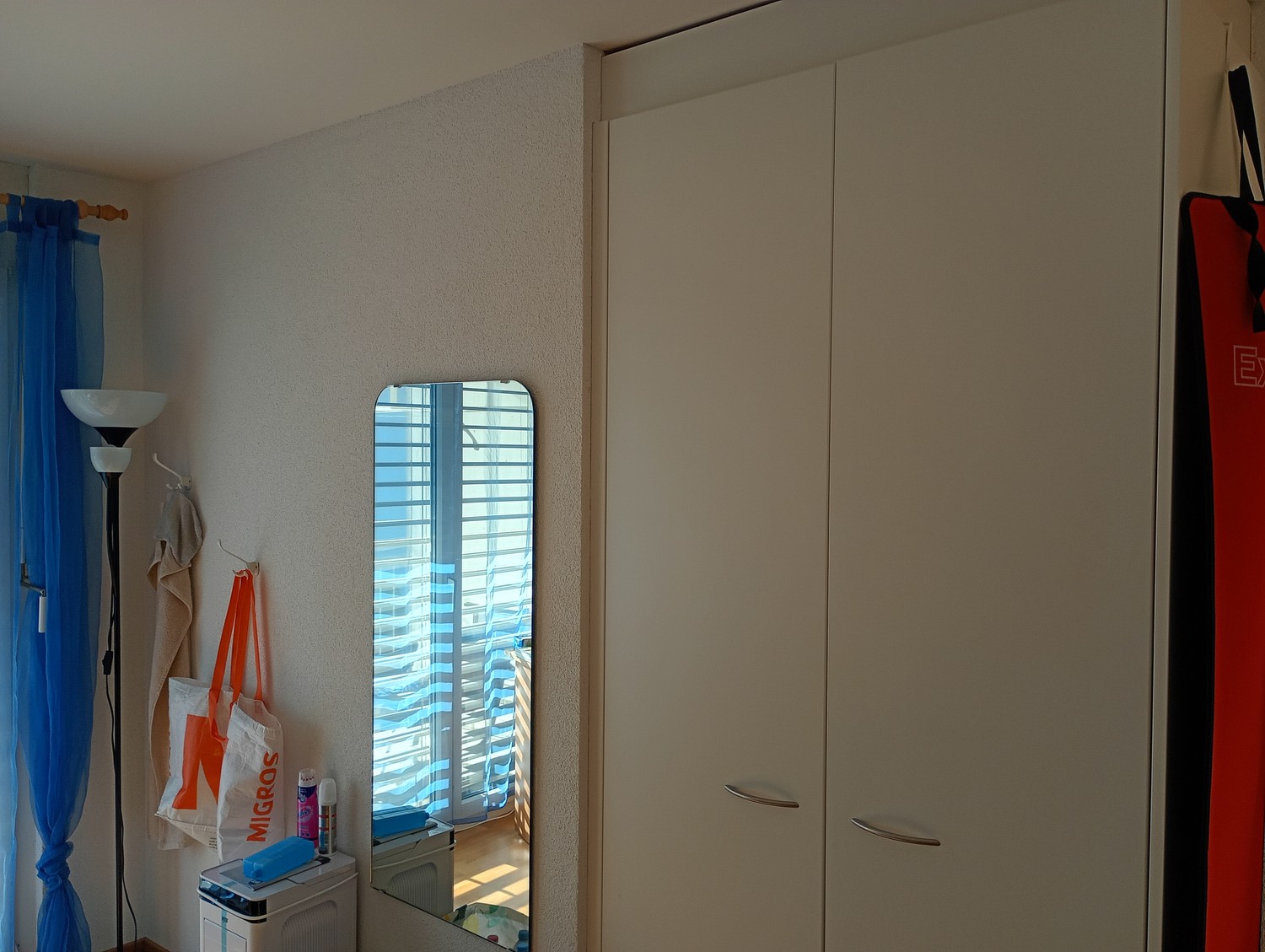 Room in a shared flat, Foto 1 von 2