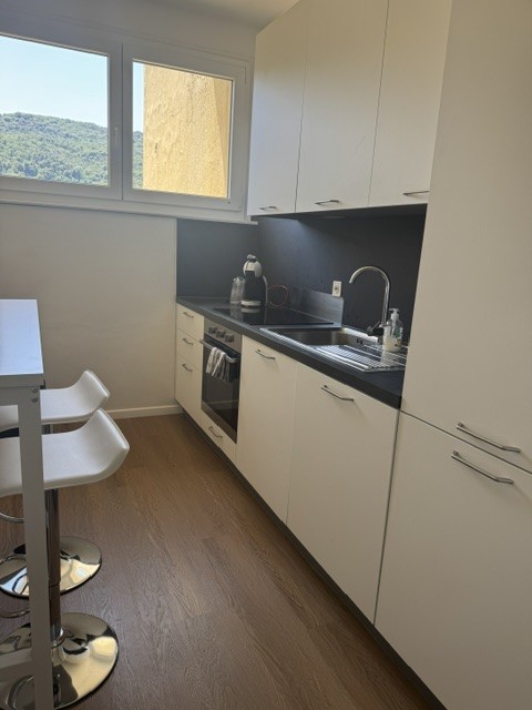 3 rooms apartment, foto 1 di 10